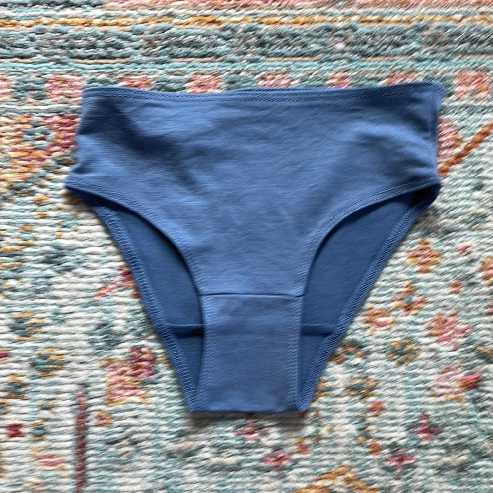 Simply Merino Girls Undies - Picture 1 of 3